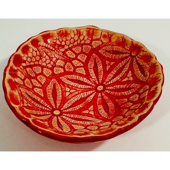 Handcrafted Red Floral Ceramic Bowl Textured Lace / Floral Design Decorative - Picture 2 of 9